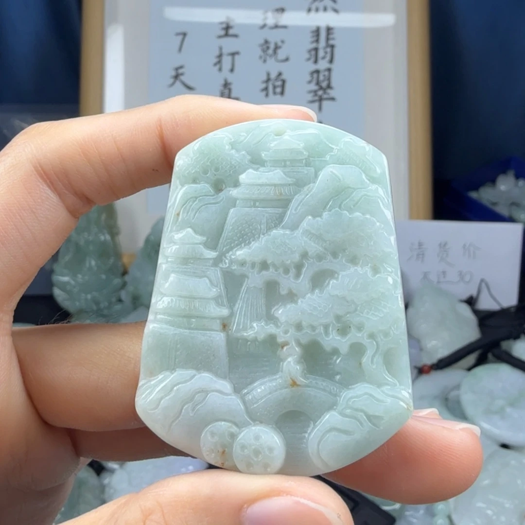 翡翠未镶嵌颈饰翡翠