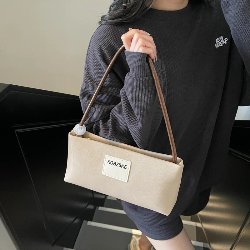 广州小众尾包，默认微瑕，NO退NO换！！！