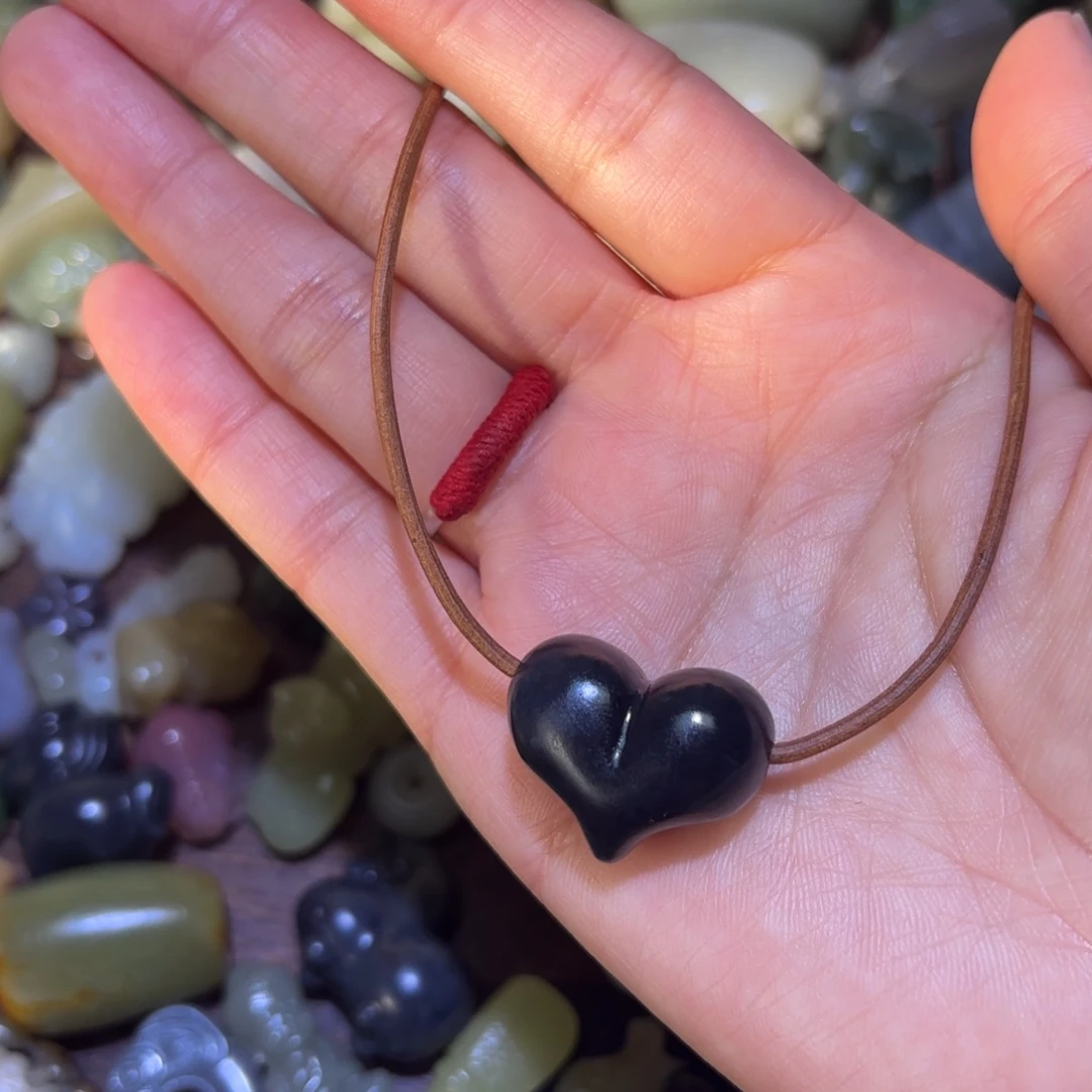 和田玉未镶嵌珠宝半成品