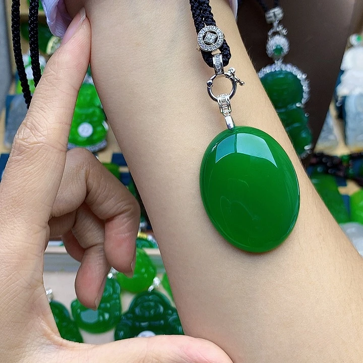 玛瑙/玉髓吊坠未镶嵌