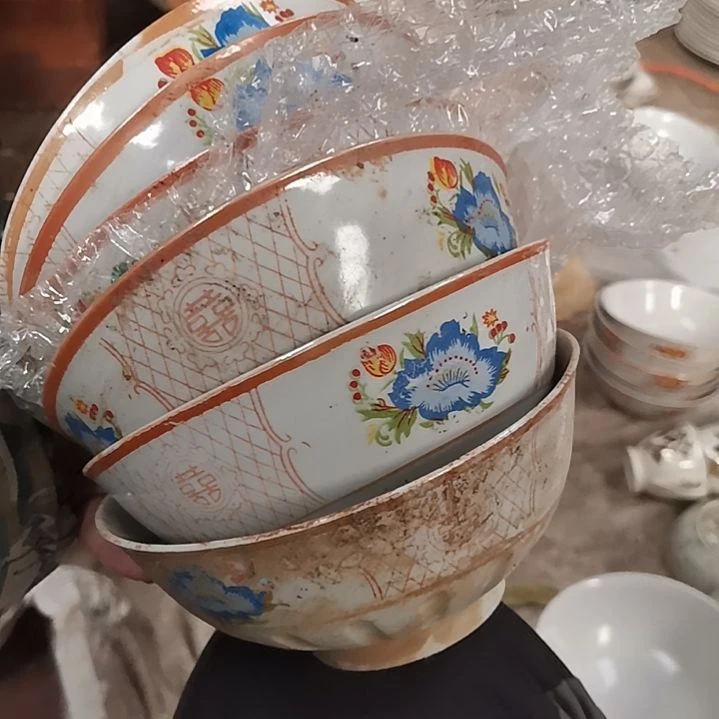 摆件，烧制问题都是正常的95到手6个。烧制问题多，能接受拍