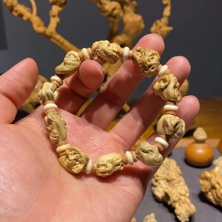 楠木蜀****关降龙木手串手链