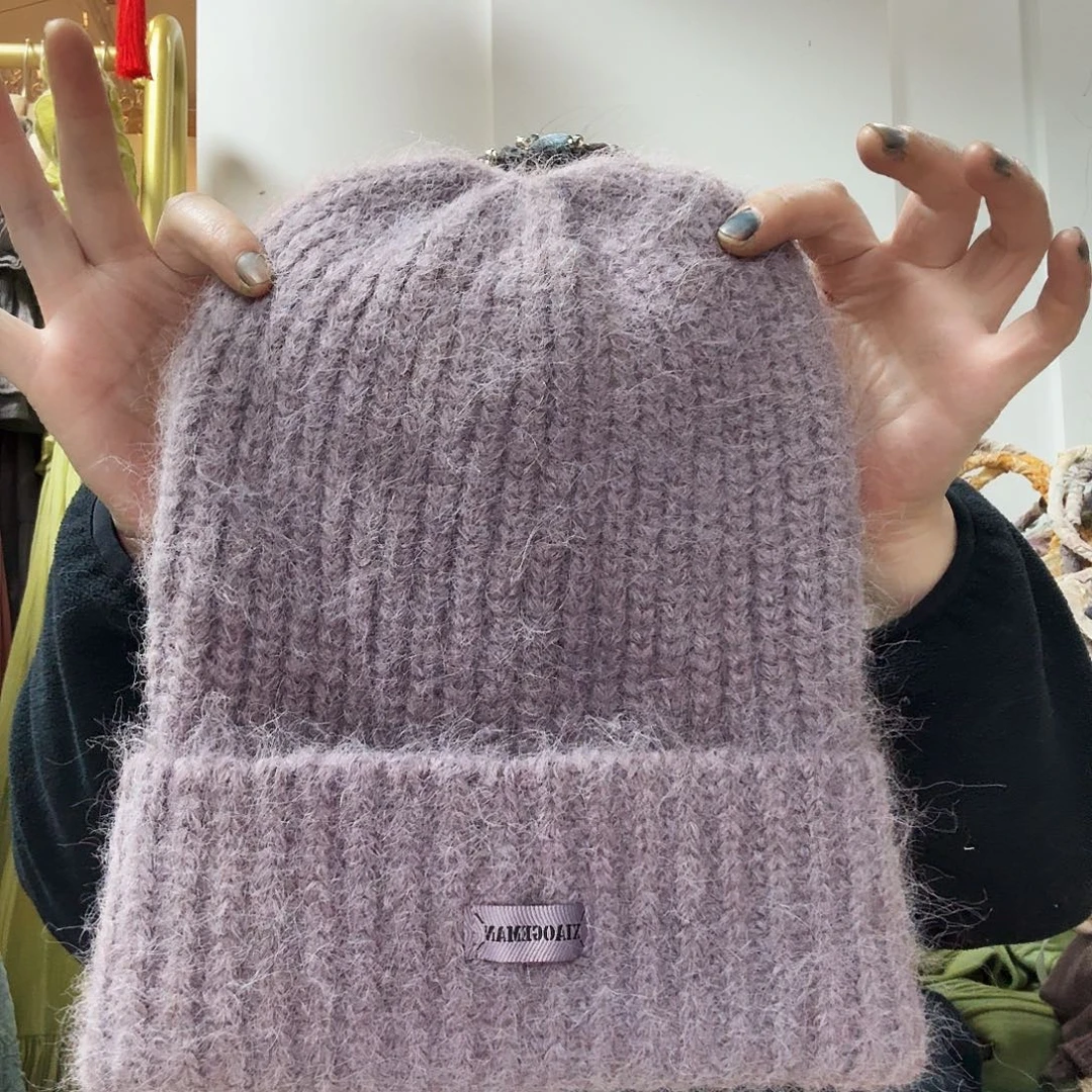 安哥拉兔毛植物染烟紫色帽子