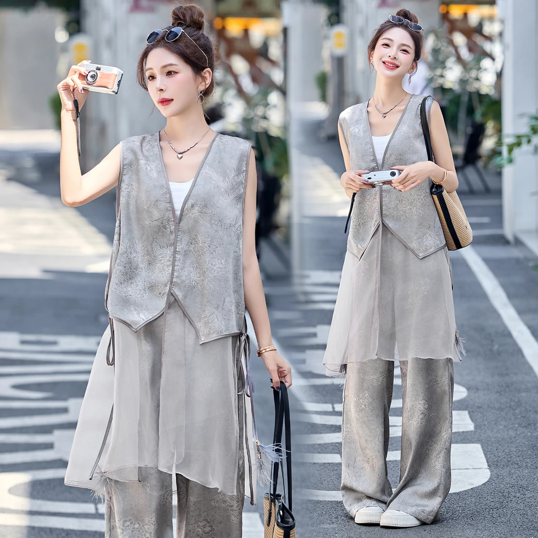 设计感复古提花马甲套装女2025年夏季新款高级感气质阔腿裤三件套