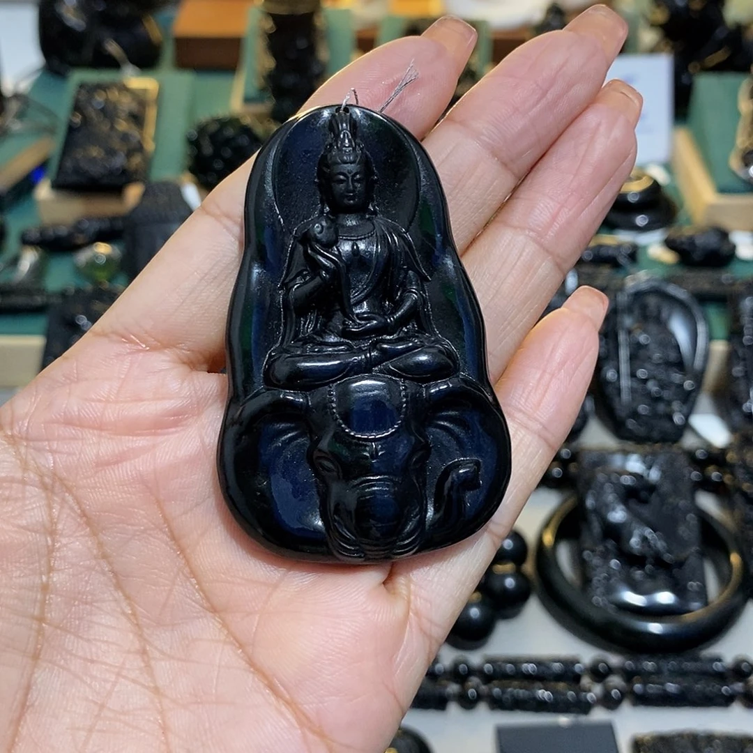 时***转未镶嵌蛇纹石玉颈饰