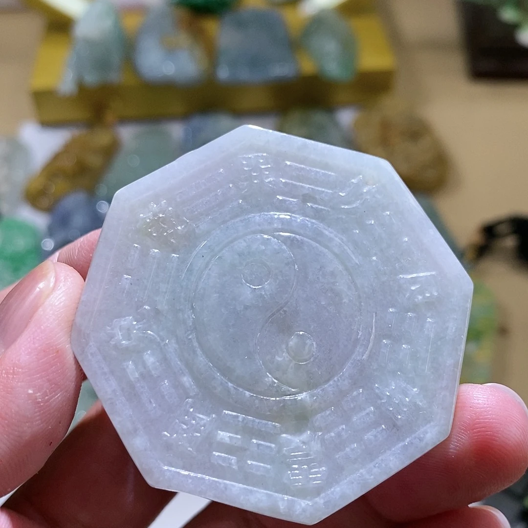 【闪购商品】翡翠颈饰未镶嵌111111111