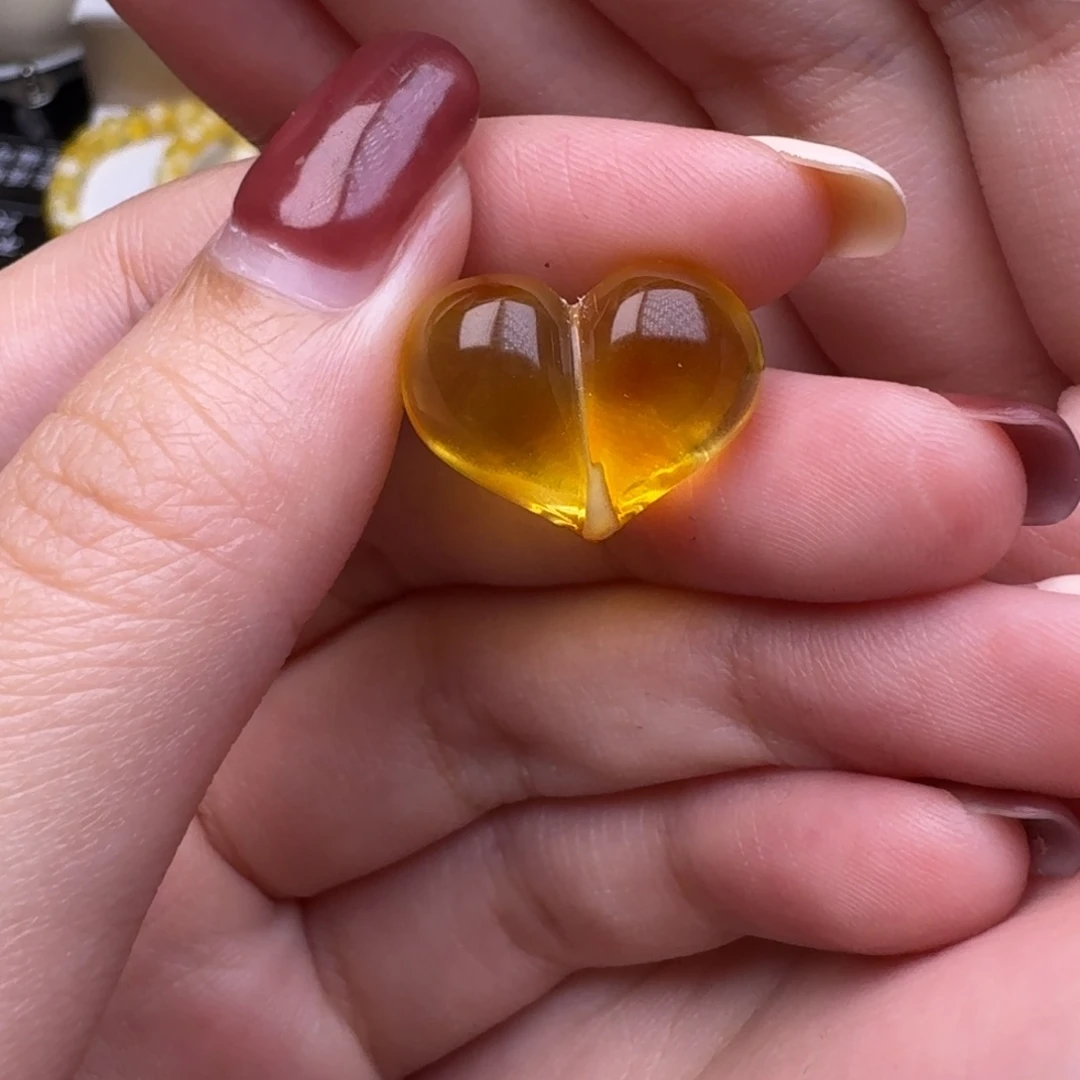 琥珀未镶嵌裸石5号