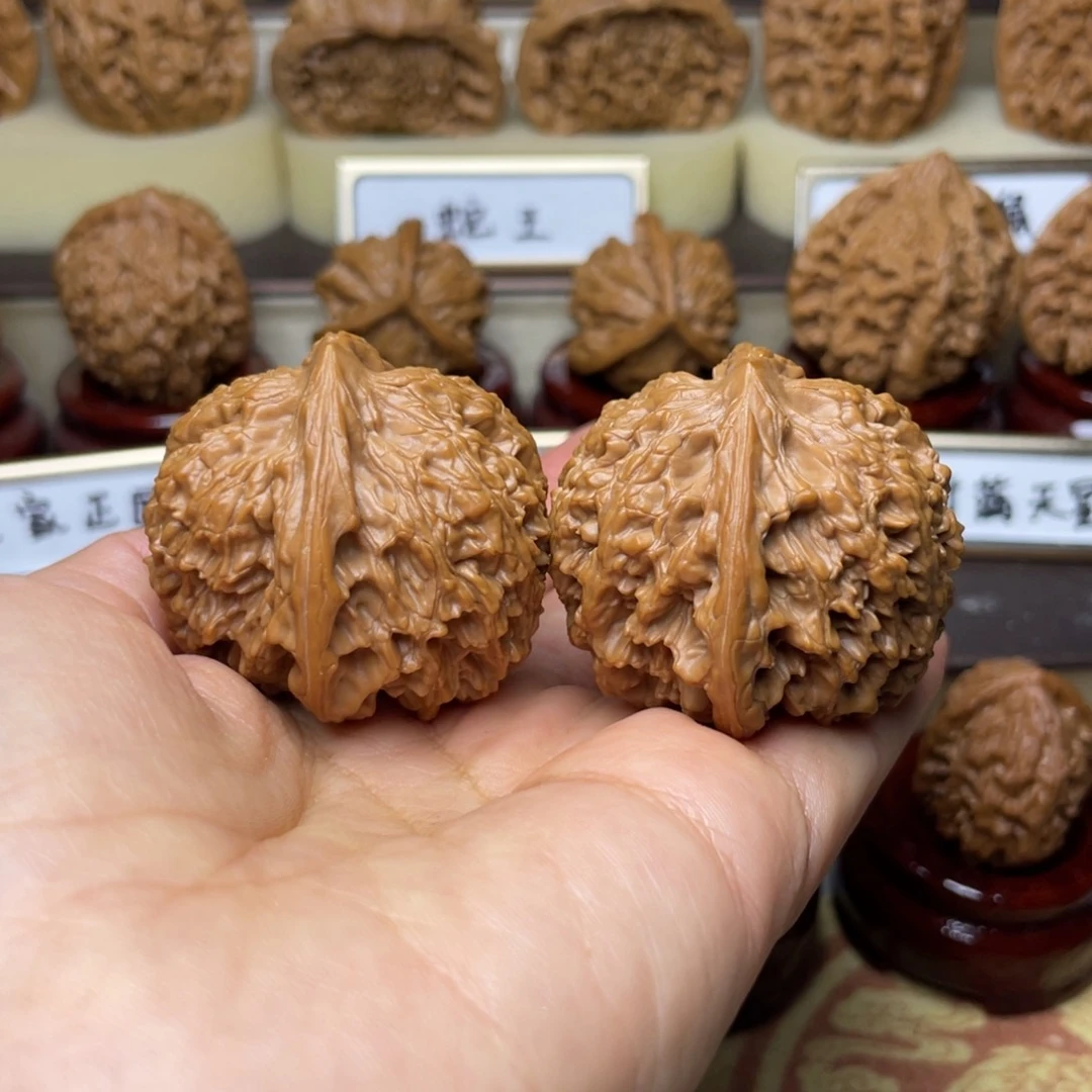 文玩核桃把件鑫*天残脚
