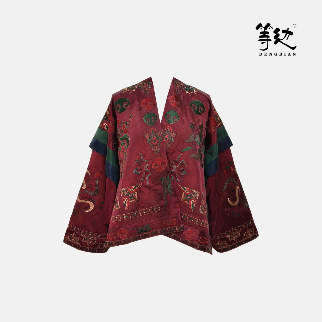 【等边·九色鹿系列】九色鹿彩金绣苗风外套DB-S240178