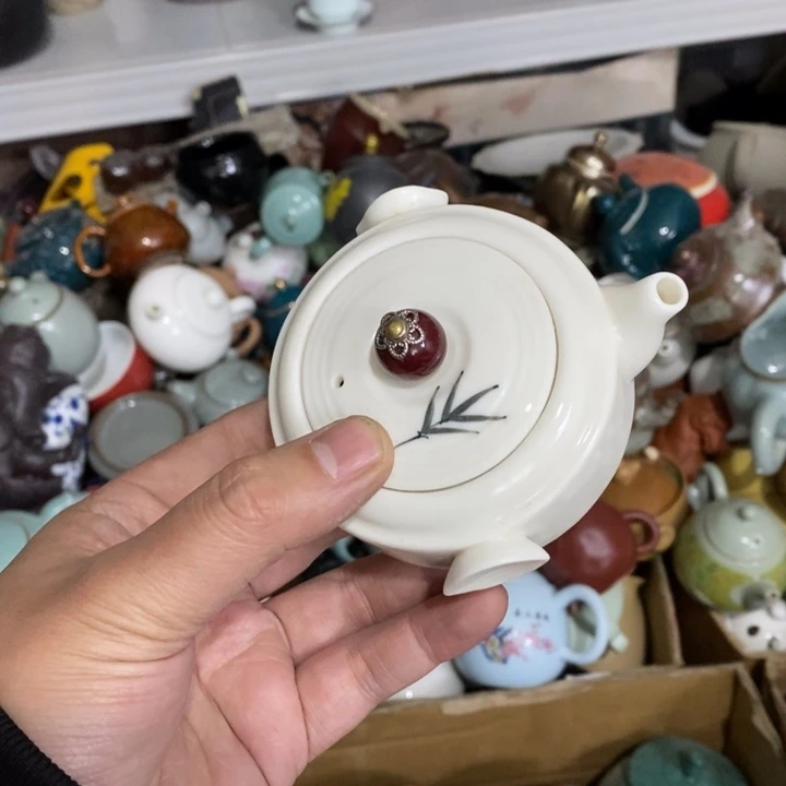 陶瓷艺术品及陶瓷制品