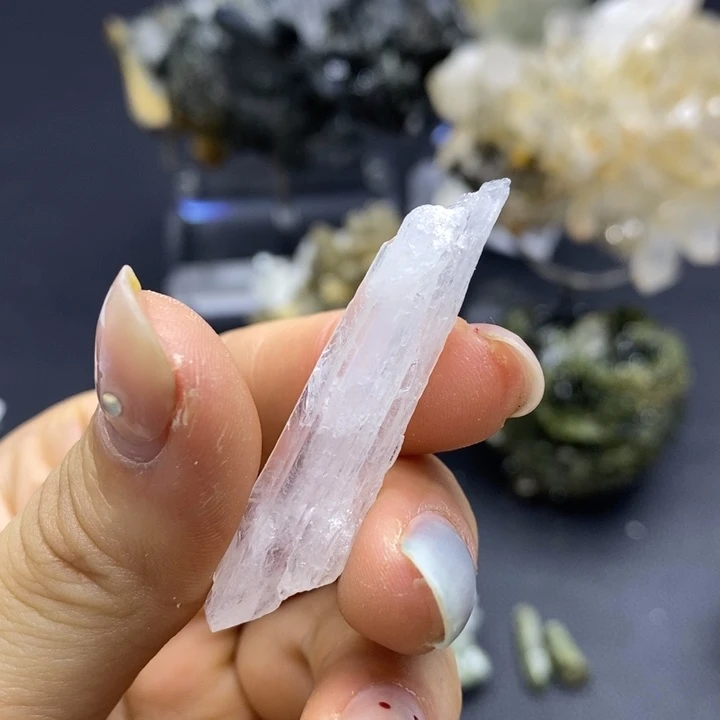 有机玻璃兔毛缝合150