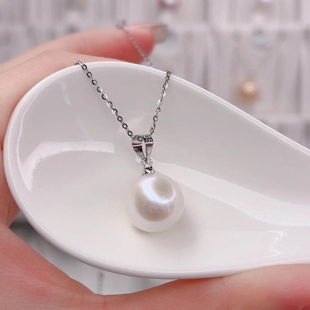 淡水珍珠吊坠(赠链)未镶嵌