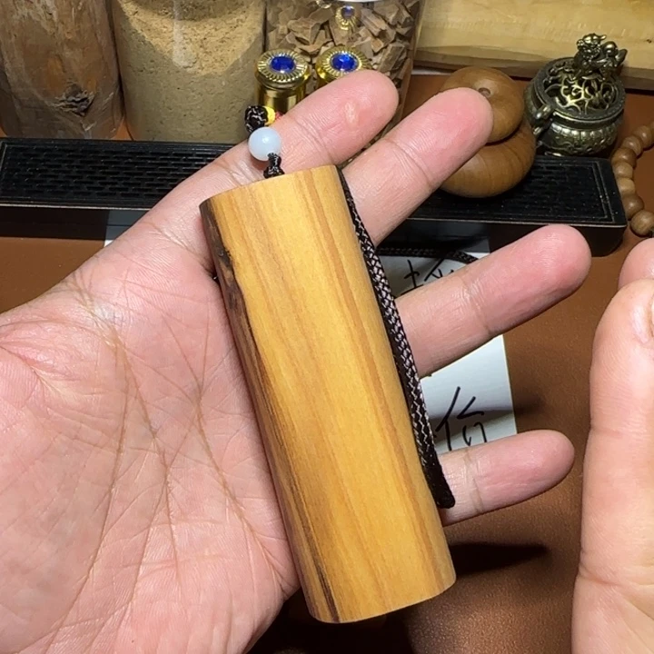 檀香木迈素尔老山檀香手把件