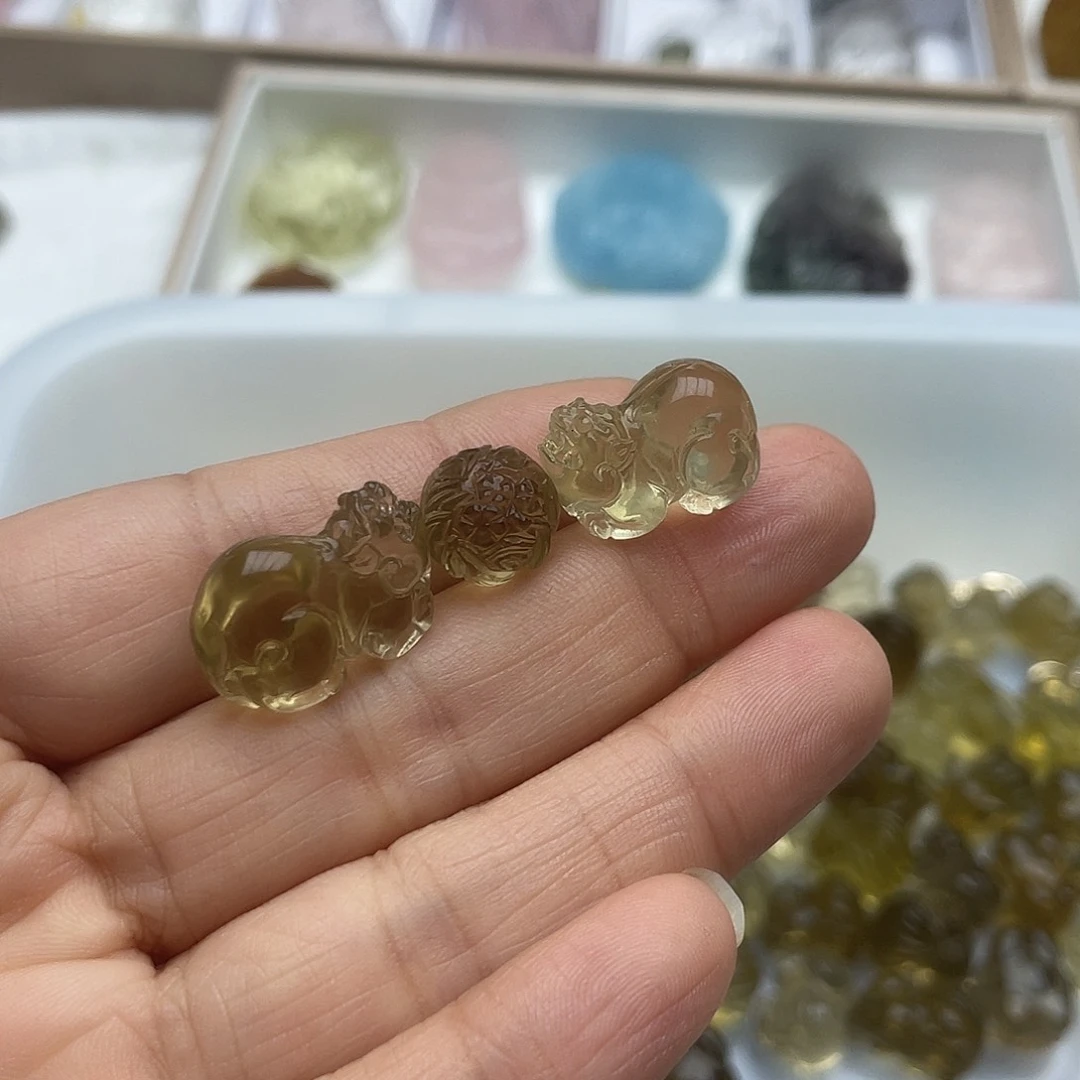 未镶嵌吊坠(不含链)水晶