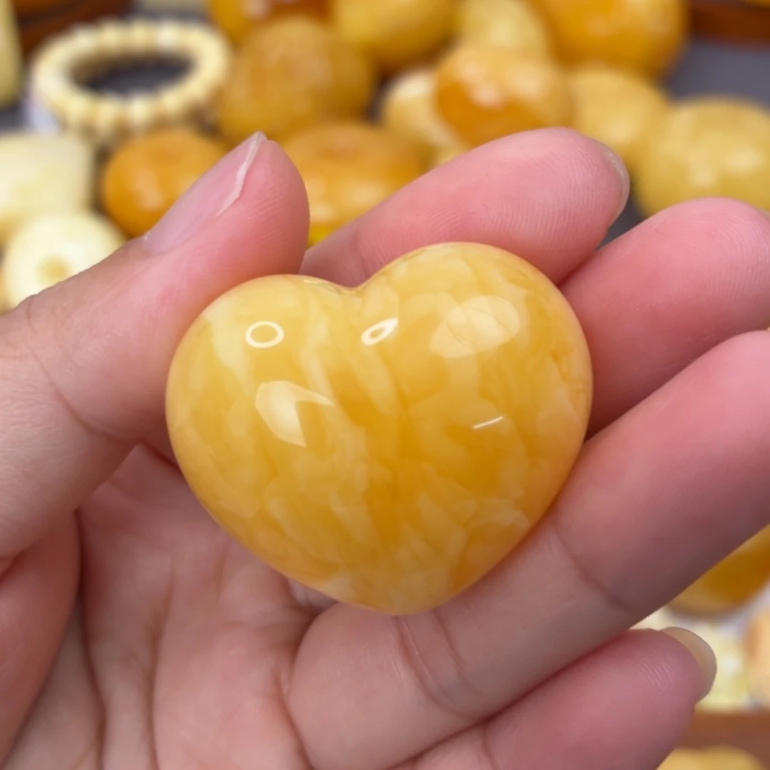 未镶嵌蜜蜡珠宝奇石虎皮爱心