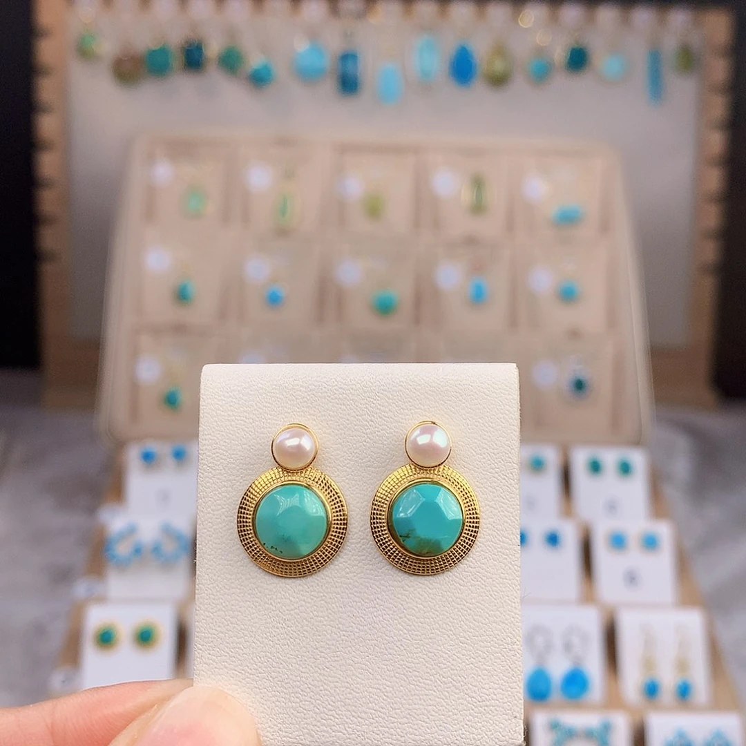 银S925镶嵌绿松石耳饰达**美