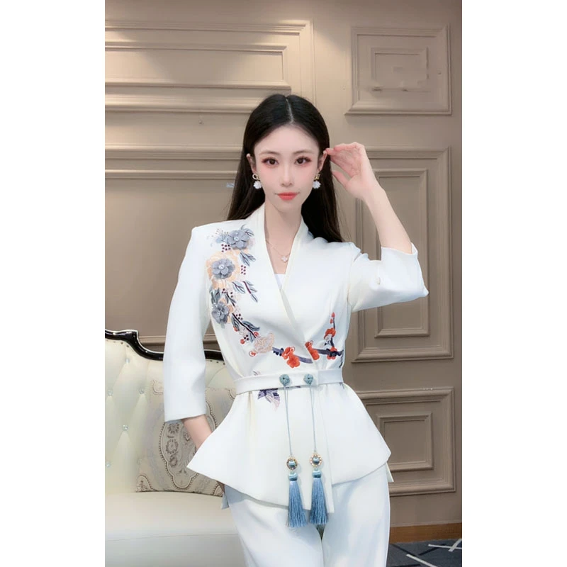 【萌萌定制国内设计师品牌春季蓝格时尚小香风气质上衣F2311712A