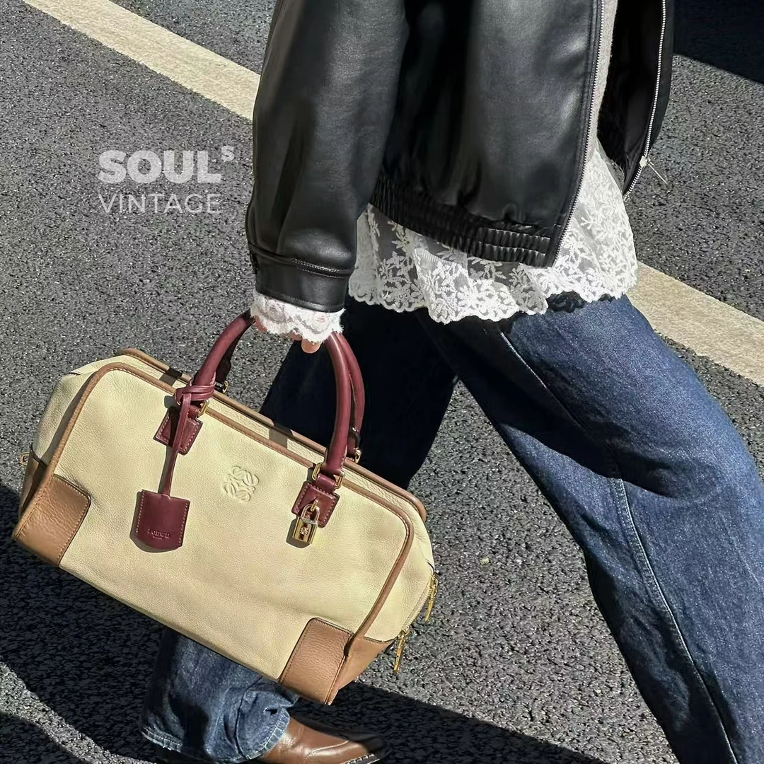 95新 LOEWE/罗意威 米白拼紫色手柄 牛皮 亚马逊手提包/602254850