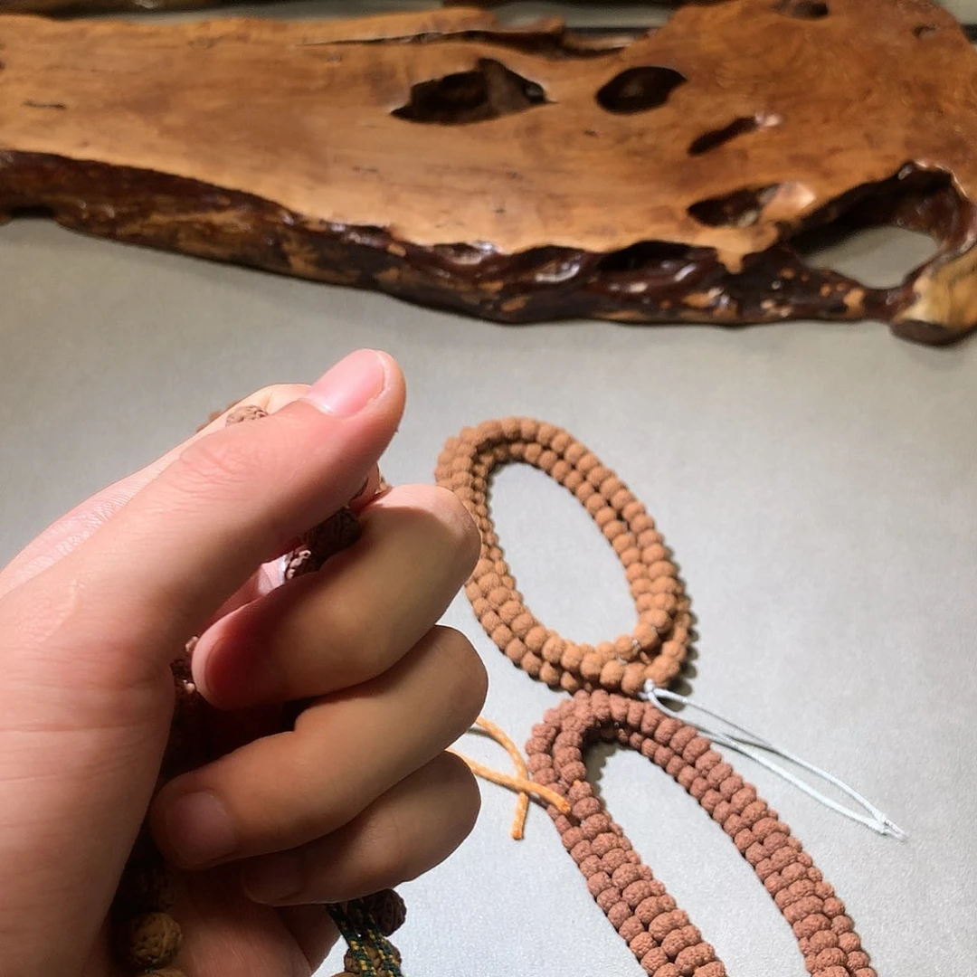 金刚菩提吊坠初*、老树王手持