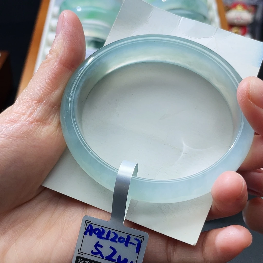 翡翠未镶嵌手镯60贵妃轮胎