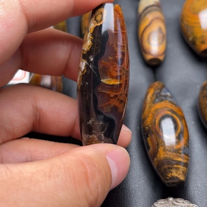 小****碧石未镶嵌颈饰珠