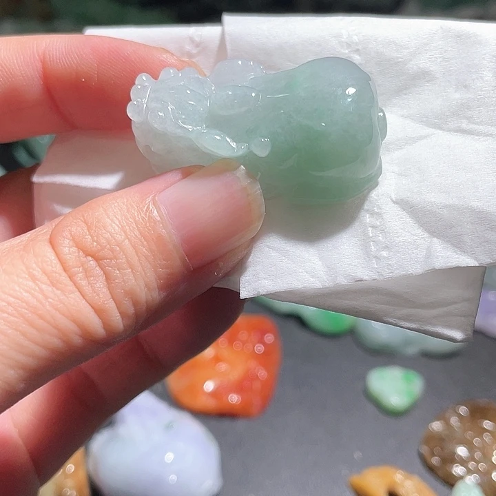 颈饰未镶嵌翡翠天