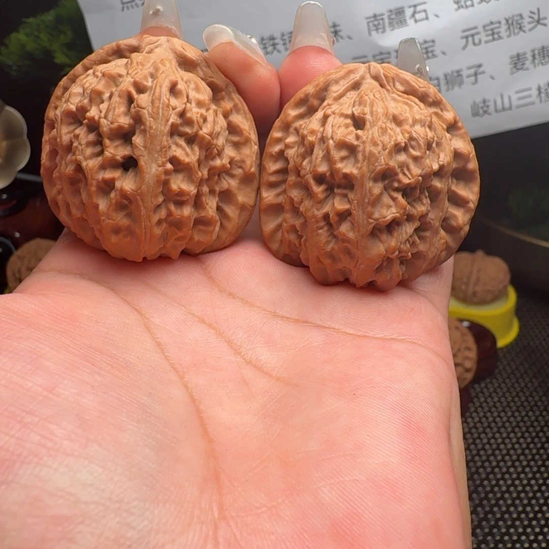 把件文玩核桃全品无修 白狮子41尺