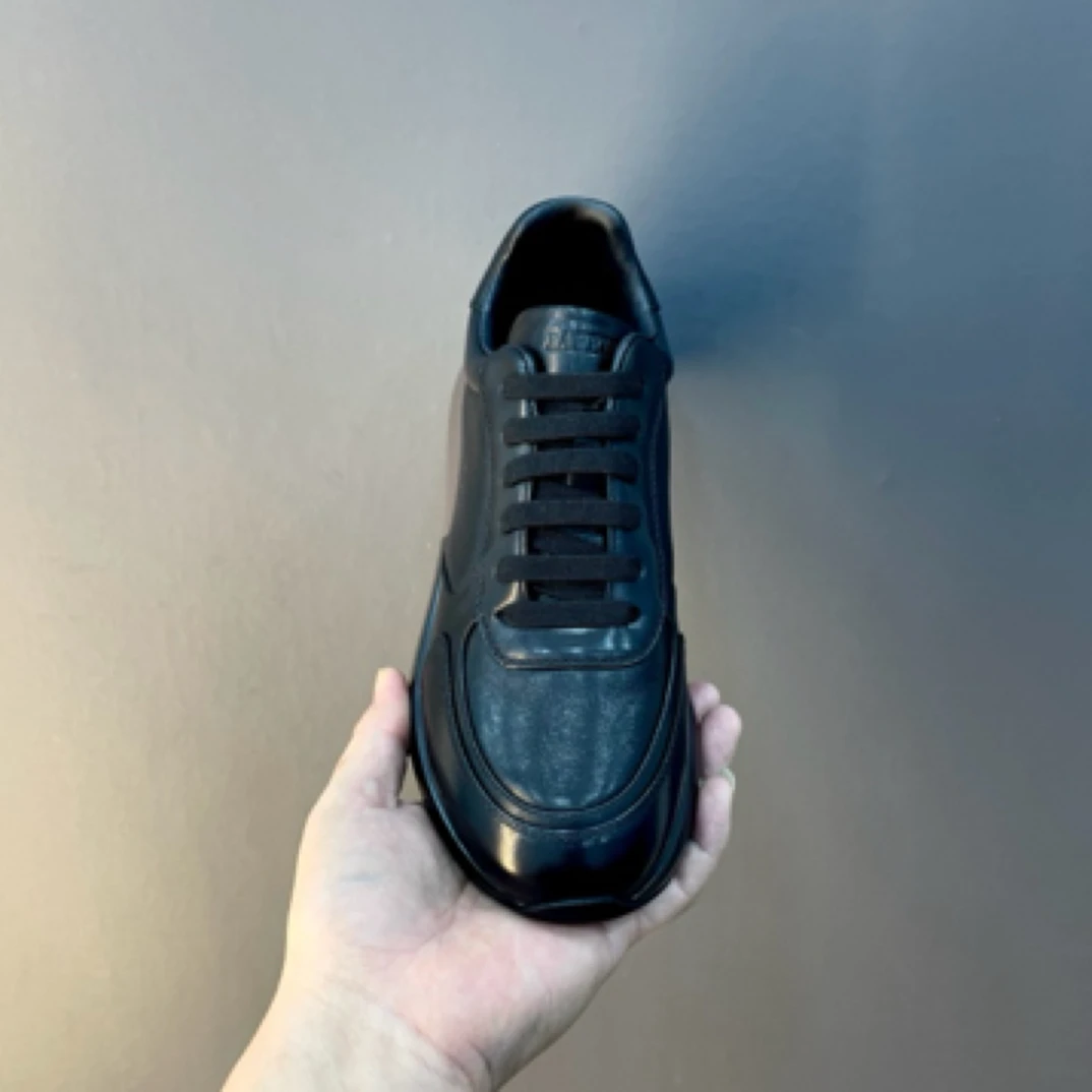 高端品质 纯皮时尚休闲男鞋B