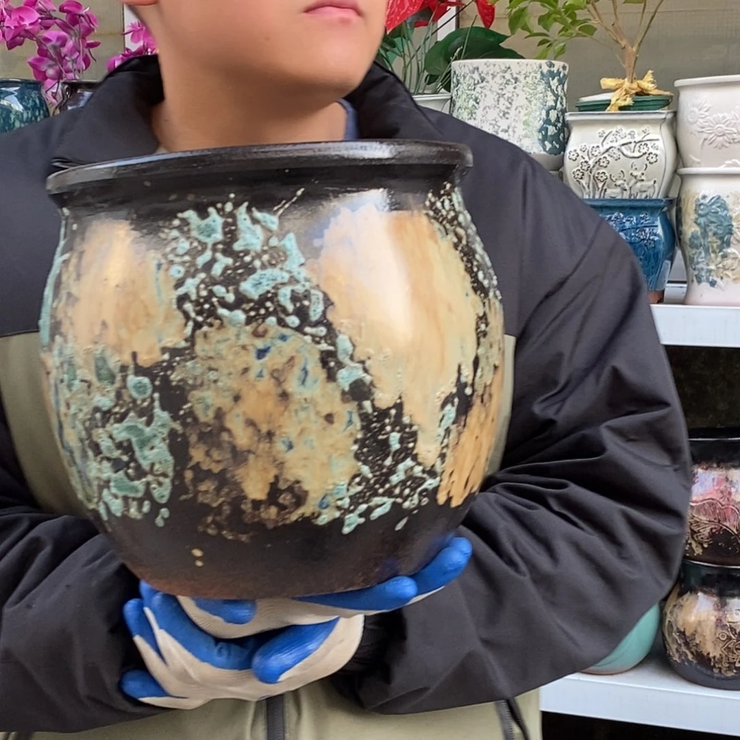 花盆紫砂口25高25瑕疵