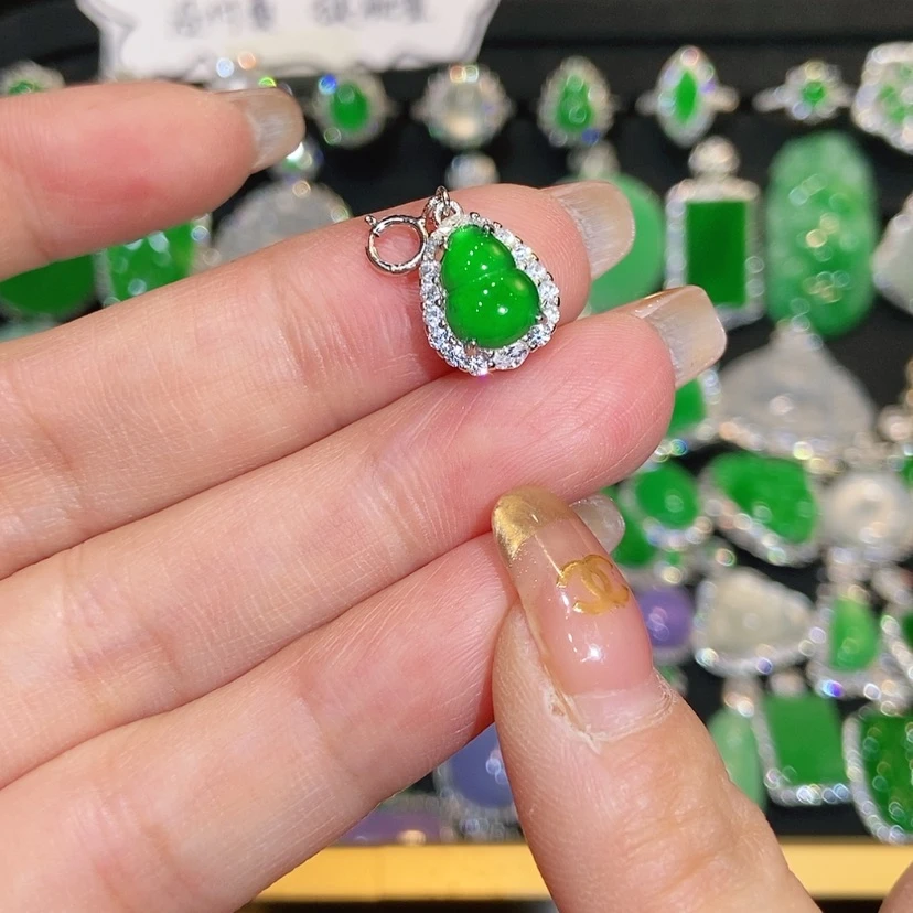 【闪购商品】翡翠未镶嵌颈饰天然翡翠