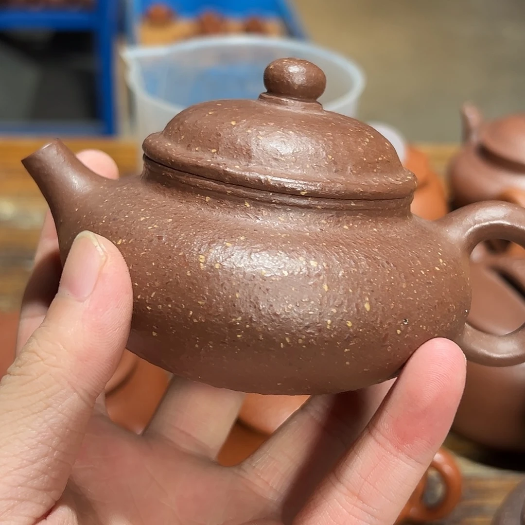 紫砂茶壶紫砂的味道很