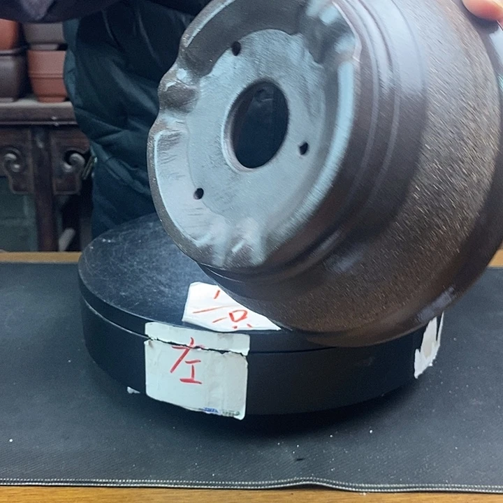 紫砂花盆货号一只WP118