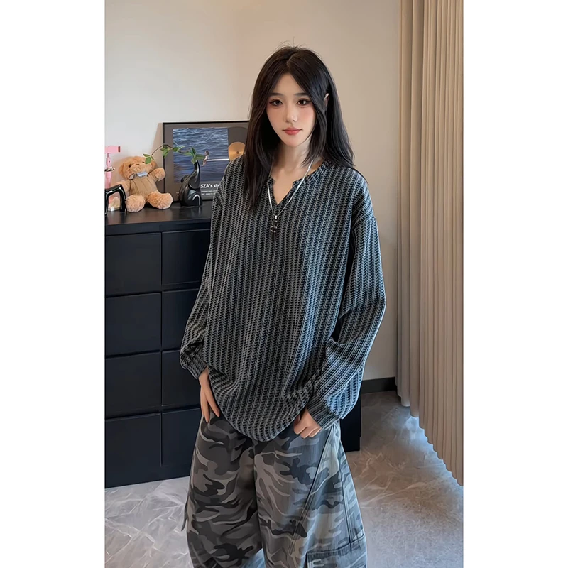 鱼骨纹美式v领长袖t恤男秋季黑白条纹小香风打底衫宽松情侣卫衣潮