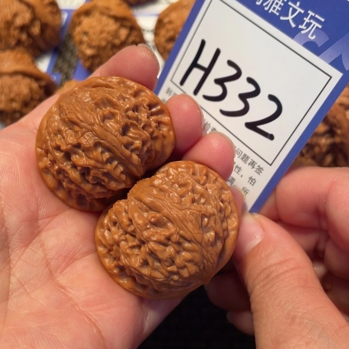 文玩核桃把件H332宫灯38