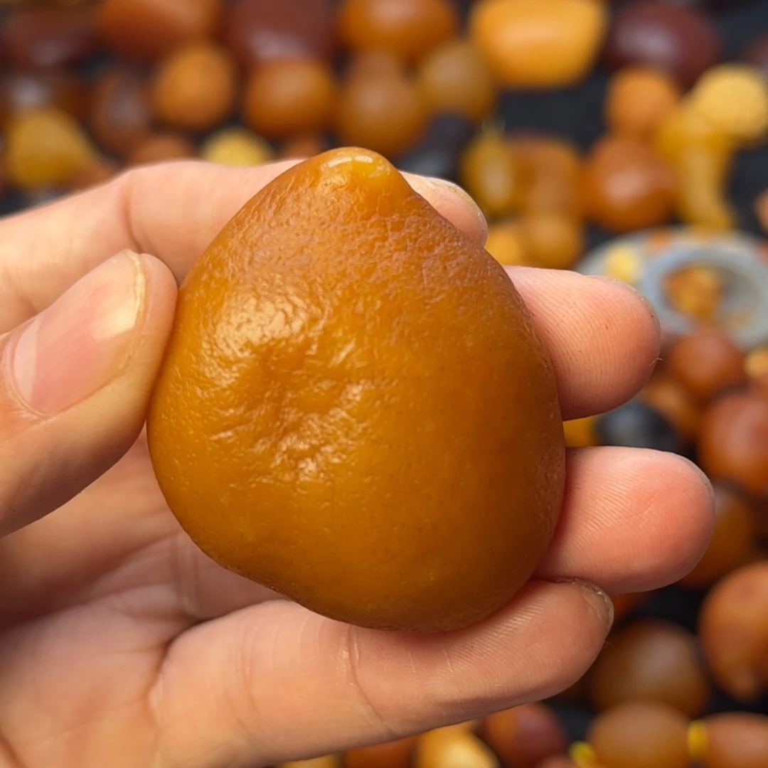 琥珀裸石未镶嵌踮****光天然蜜蜡吊坠