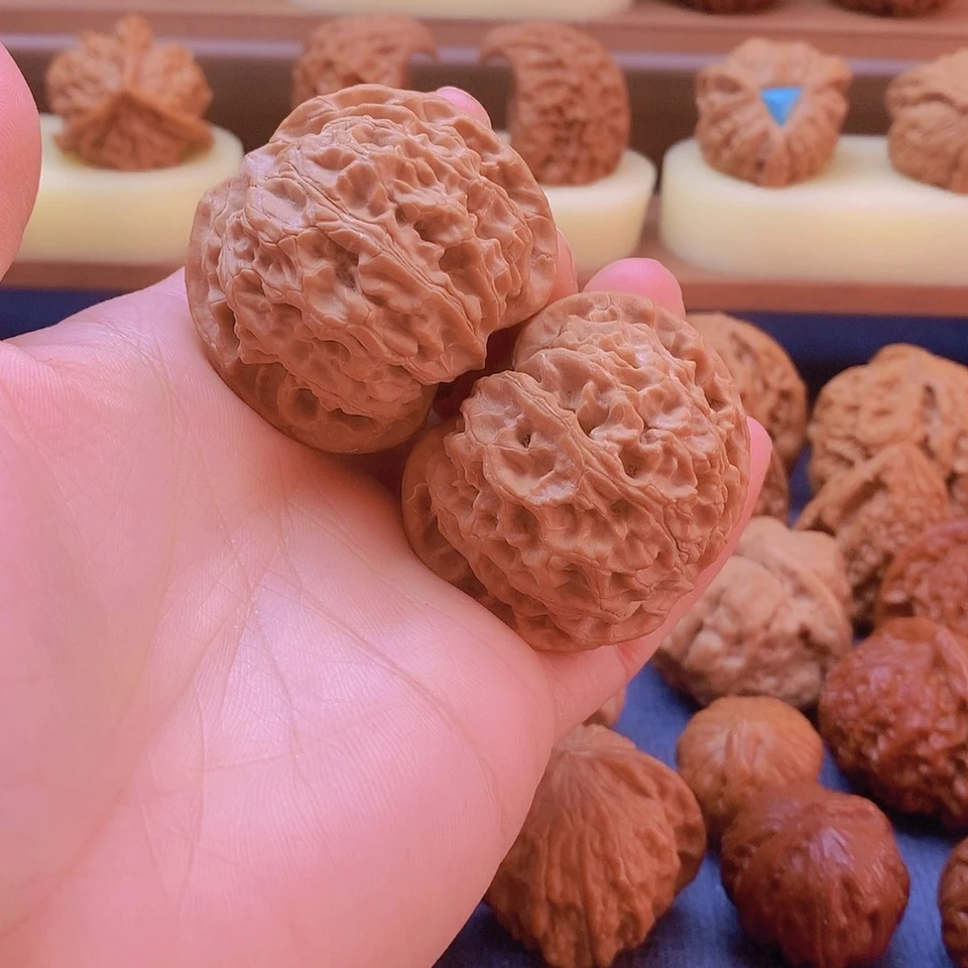 文玩核桃把件46全品苹果园