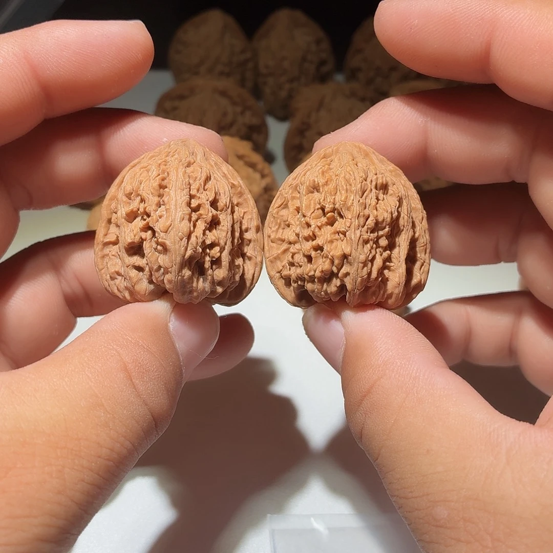 吊坠文玩核桃36昌平密纹 色差