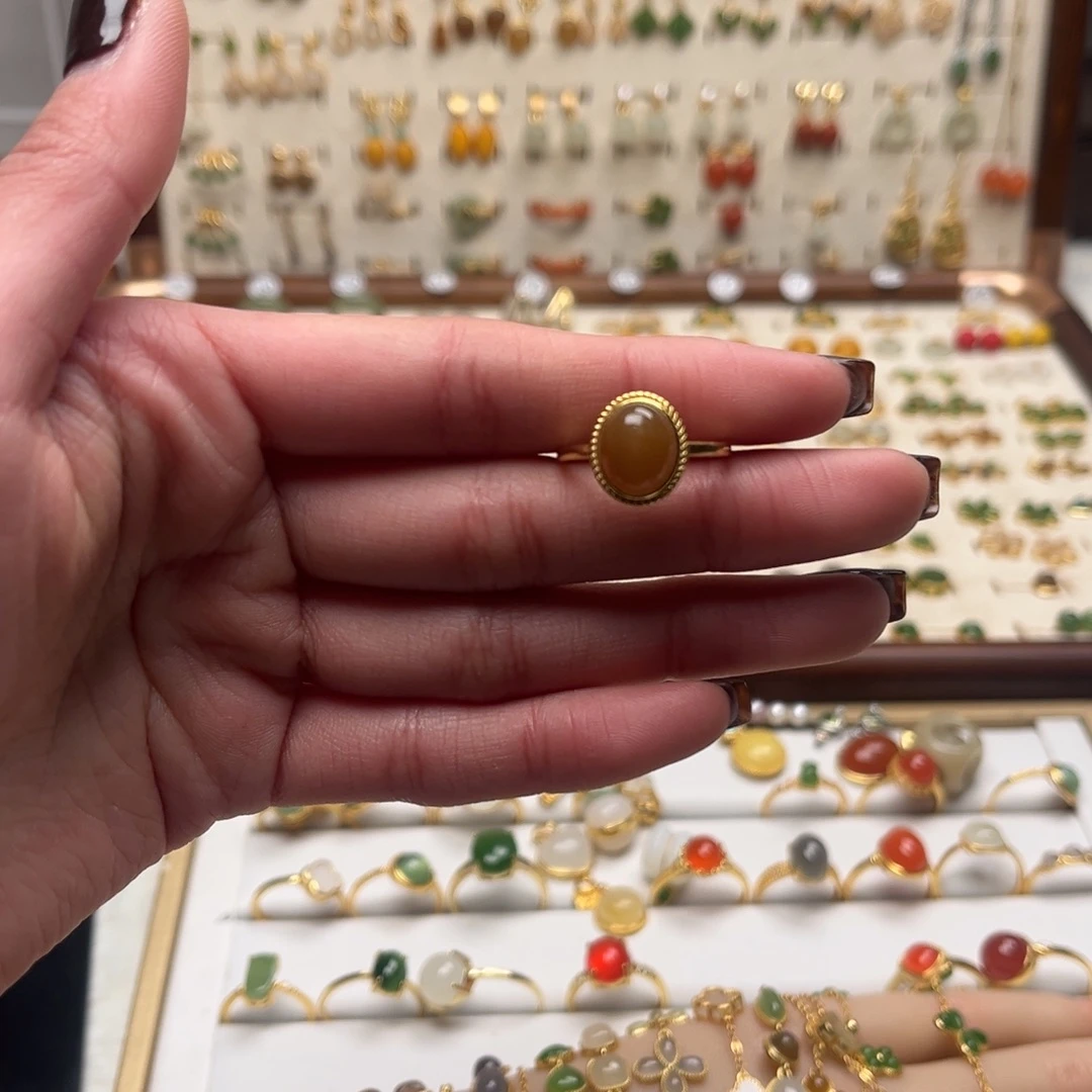 和田玉银S925镀金镶嵌耳坠