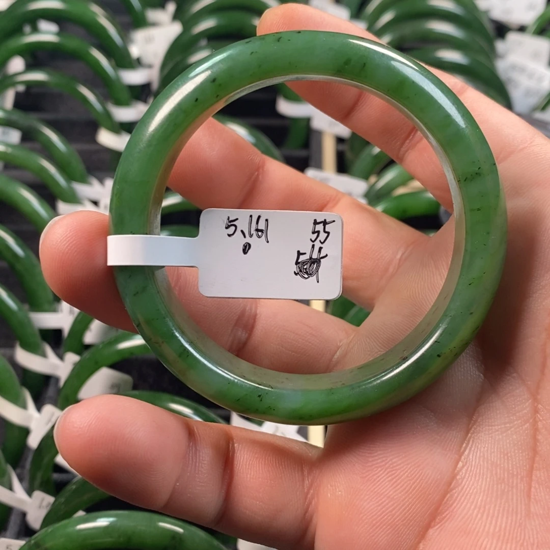和田玉（碧玉）未镶嵌手镯微瑕55宽版