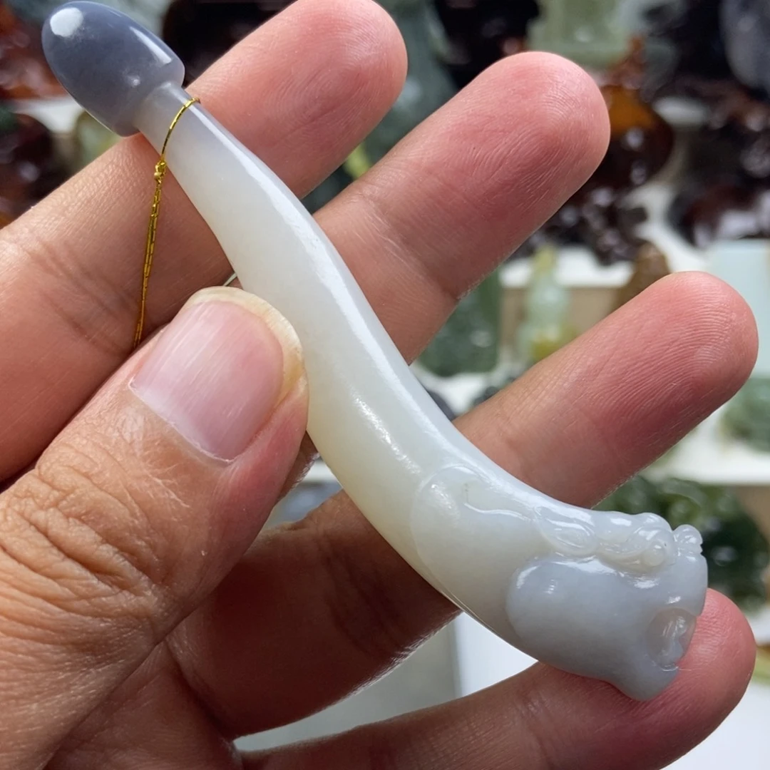 【闪购商品】吊坠(不含链)未镶嵌和田玉