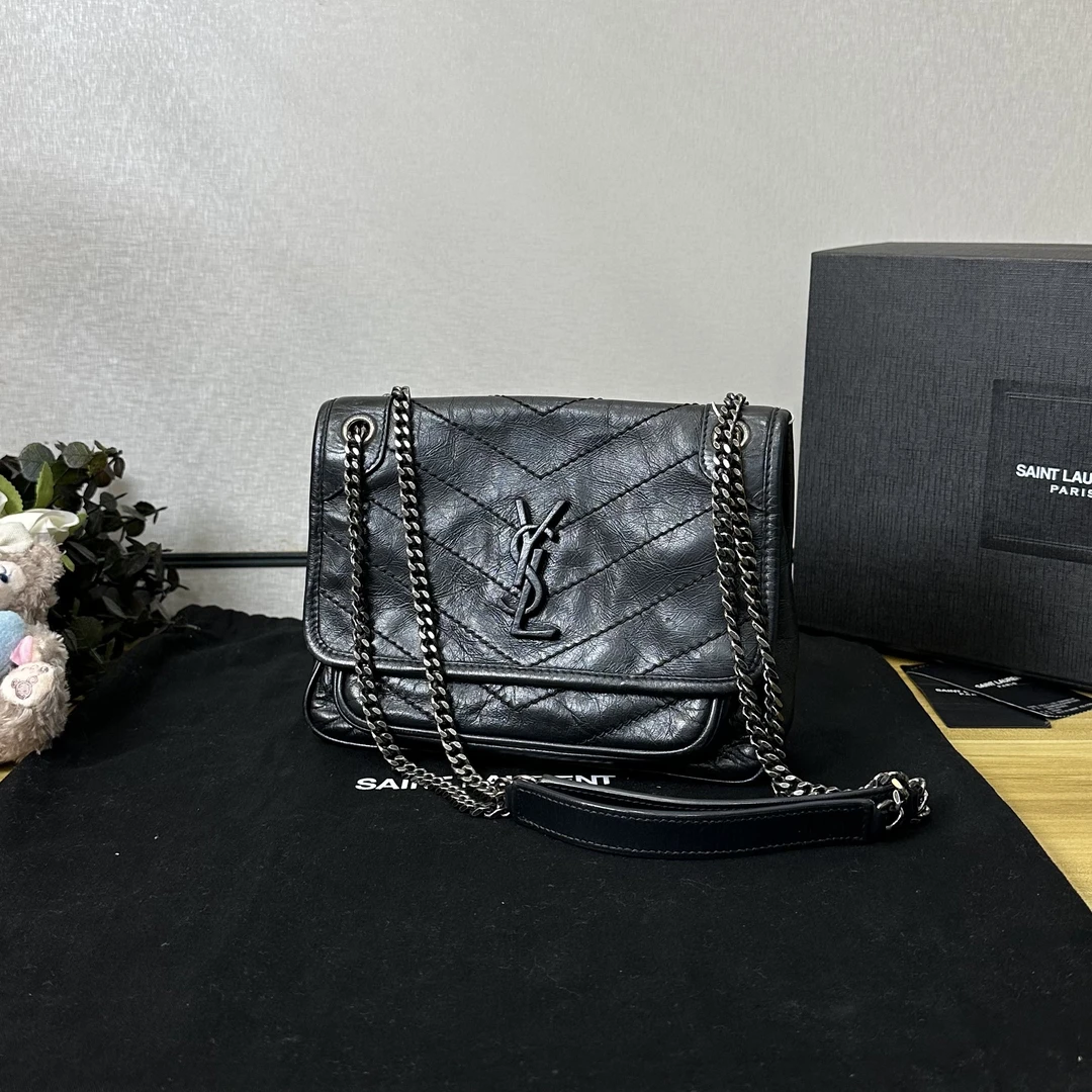 99新 YSL/圣罗兰 壹所奢品/黑银NIKI小号 新款 D扣 斜挎包 618