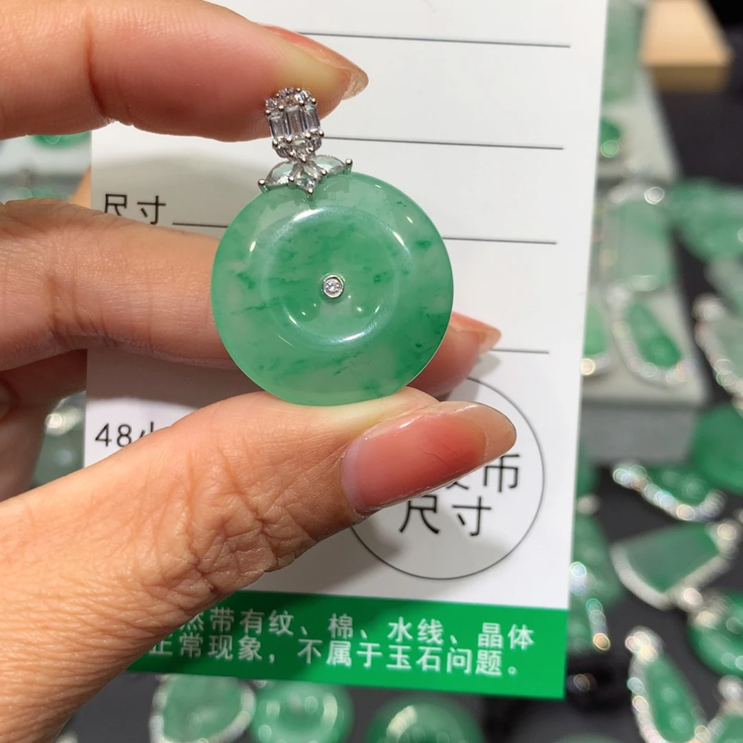 颈饰银S925镶嵌石英质玉