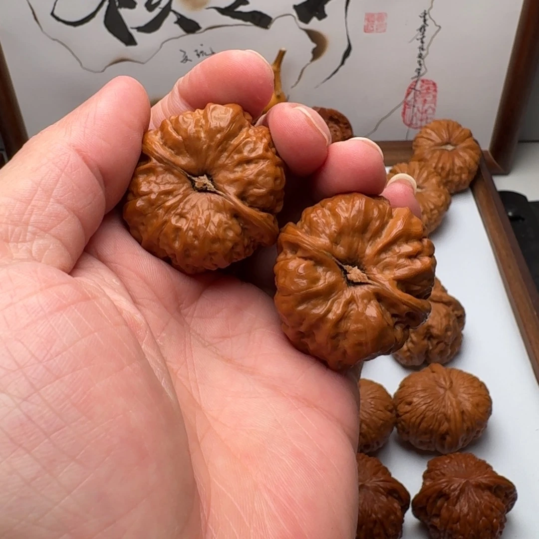 文玩核桃吊坠好****2蛤蟆头