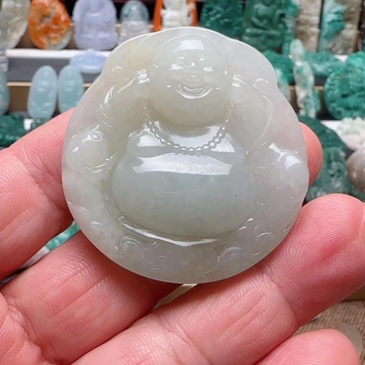 独山玉未镶嵌颈饰