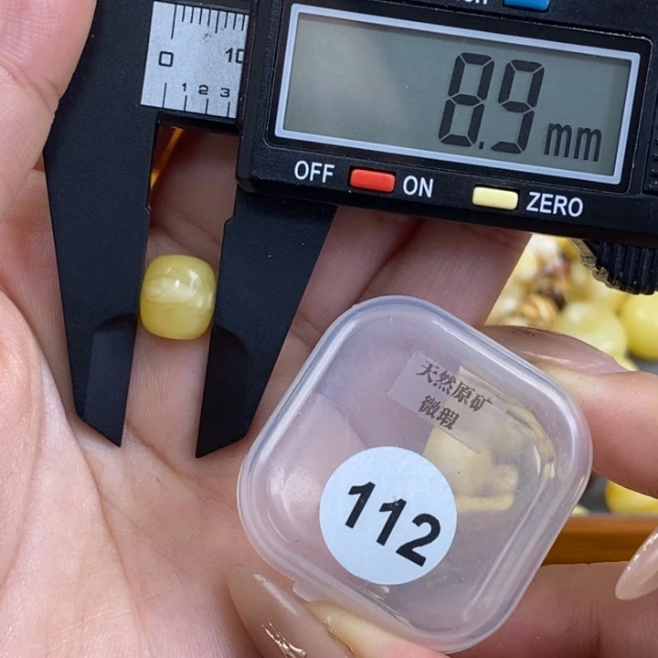 未镶嵌琥珀珠宝奇石琥珀蜜蜡微瑕