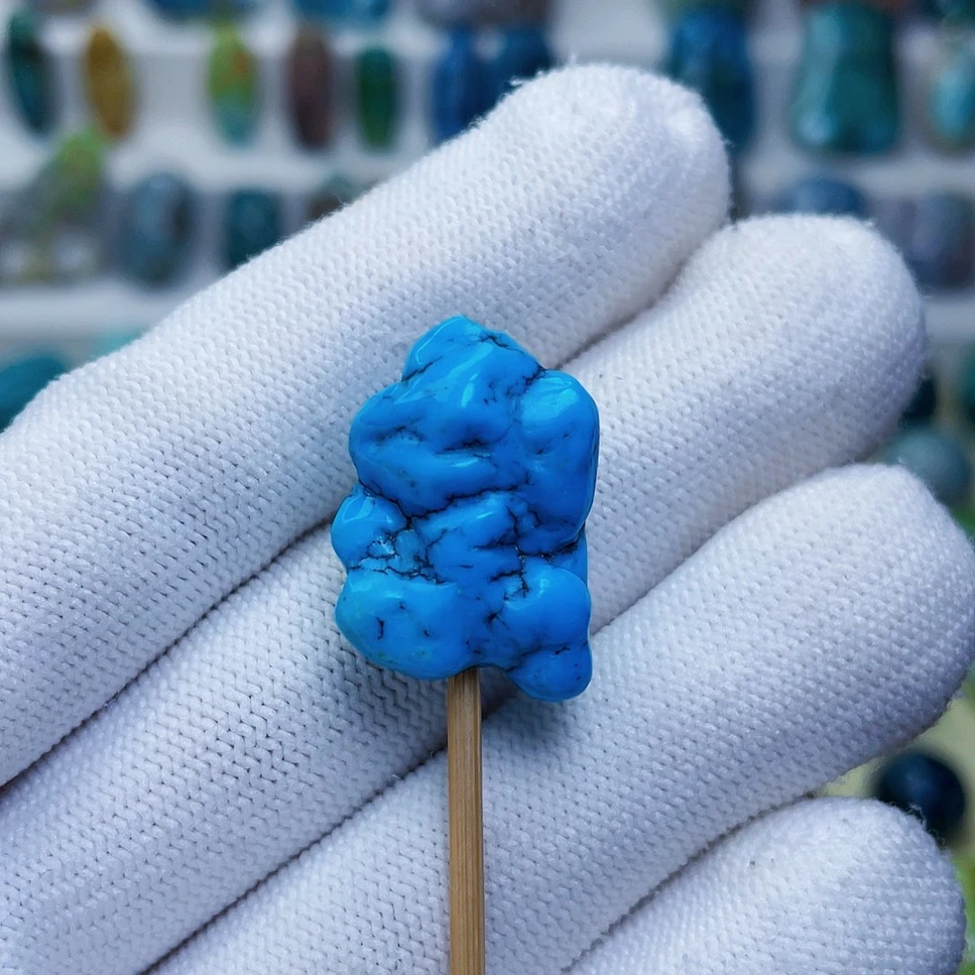 绿松石未镶嵌蓝随形