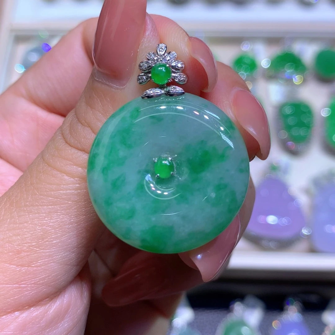 吊坠(不含链)18K金镶嵌翡翠