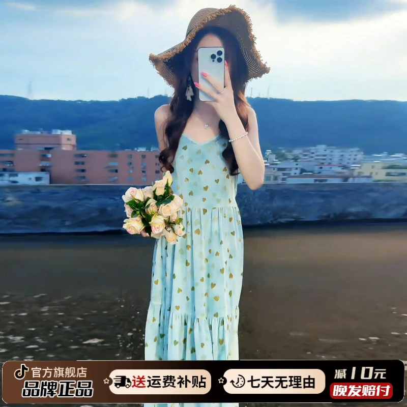 海边度假蓝色碎花吊带连衣裙子女夏季2025新款夏天巨好看法式长裙