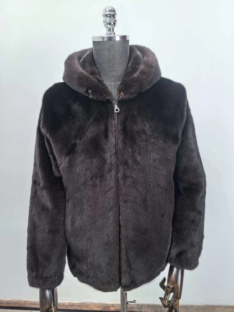 【宝嘉美甄选】美国进口宝嘉美本色水貂整貂男款连帽皮草外套