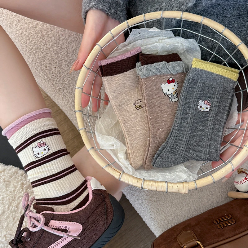 【咖妃kitty】四季款miu系卷边条纹刺绣kitty学院风女中筒堆堆袜